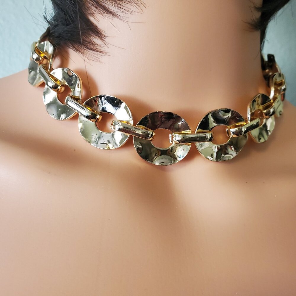 New Gold Metal Necklace